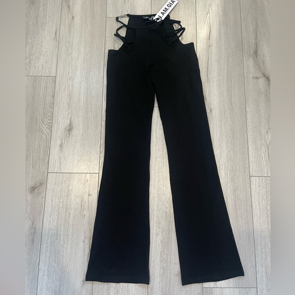 NEWI.AM.GIA Lucid Cutout Flare Pants - Picture 8 of 16